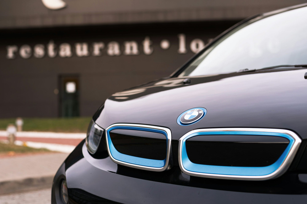 Oplev den forbløffende BMW i5: En Revolution inden for Elbiler